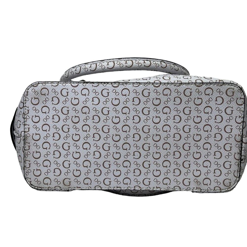 Guess All Over Print Logo Lilac Logo Tote Bag - Rare - Picture 6 of 7